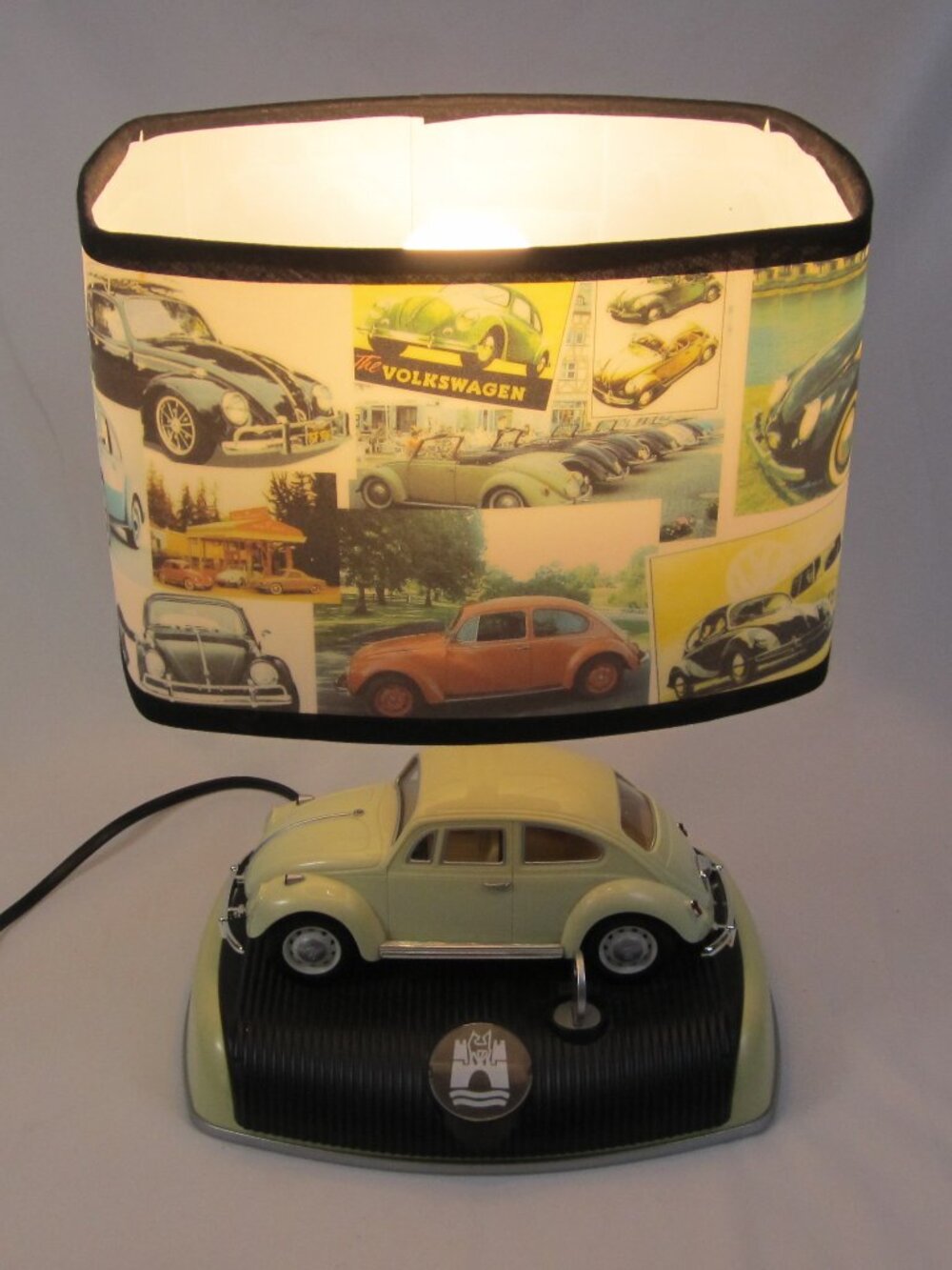 KngAmerica 1967 Volkswagen Collector Table VW Lamp Ignition Key Switch -Works